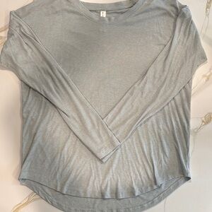 Athleta Long Sleeve Relaxed Top Size Large TALL